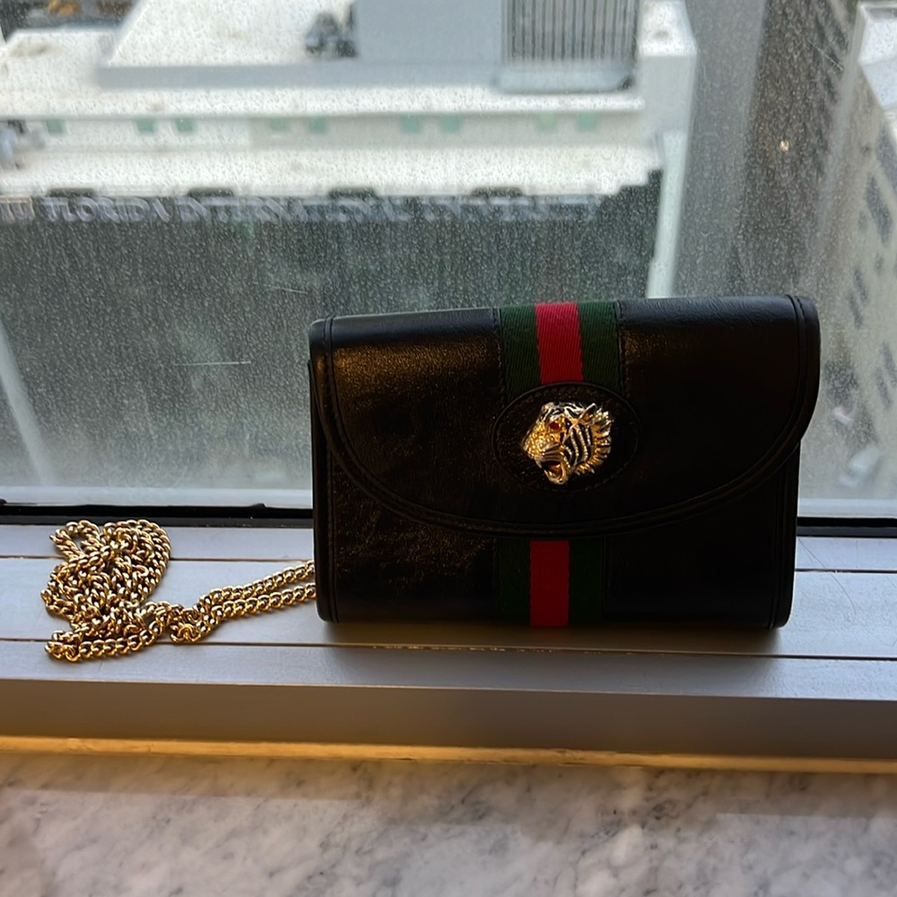 Black Gucci purse